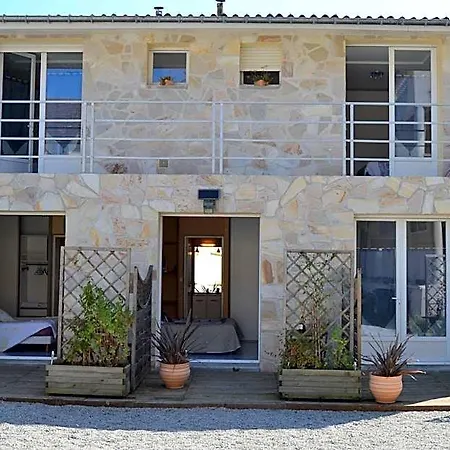 Les Des Des Isles Feriehus *